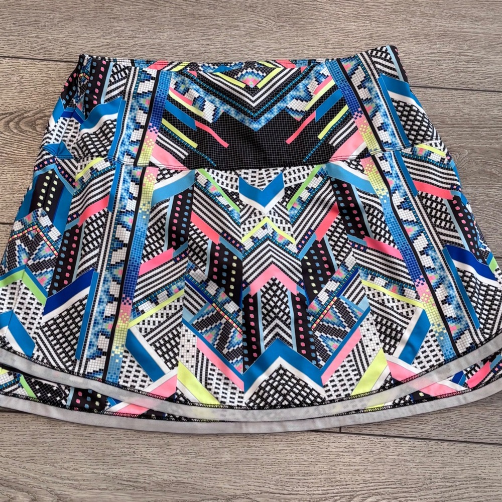 Lucky In Love Tennis Skort Womens XL Colorful Geometric Active Golf‎ Pickleball